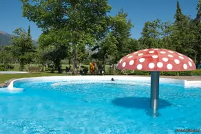 Family-oriented lovely mobile home with terrace, pool & jacuzzi | Pets allowed - Image 2