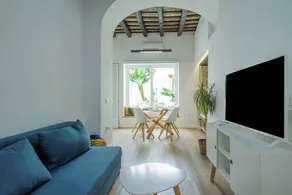 Maison avec piscine et terrasse - Image 3