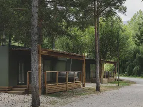 Mobile home with terrace & heated pool - Image 4