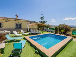 Cottage with terrace, garden & barbecue - Image 5