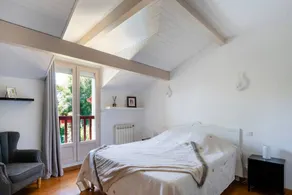 B&B with garden, pool & fast internet | Garden view - Image 5