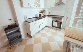 Chambre privée avec terrasse - Image 4