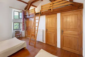 Bed and breakfast with garden | Garden view - Image 3