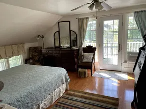 Weekend Getaway at a Bed and Breakfast by a Peaceful Lake near Milwaukee, Wisconsin - Image 2