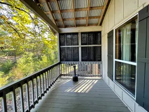 Scenic Waterfront Cabin with Covered Porch Overlooking Private Pond near Zwolle, Louisiana - Image 5