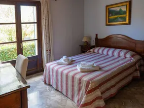 House with pool, barbeque & terrace | Mountain view - Image 2