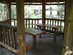 Z lderd Panzi Guesthouse - Image 5