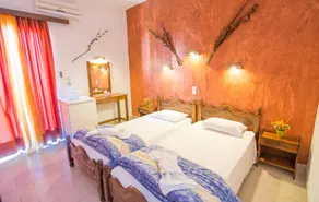 Sunlight Hotel - Image 2