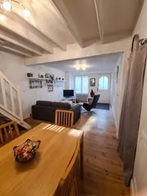 Holiday home with terrace - Image 5