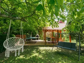 Ferienhaus mit Garten, Grill und Terrasse - Image 2