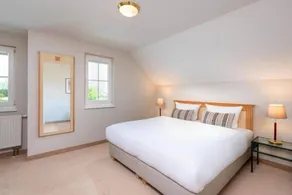 Apartment with garden, terrace & sauna | Suitable for remote work - Image 2