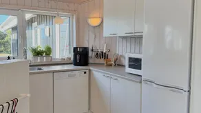 Coastal cottage charm near lovely Sæby - Image 5