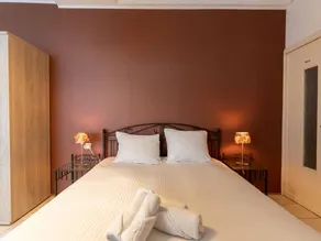 Flat with terrace - Image 4
