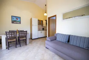 Holiday apartment with garden, terrace & BBQ | Sea view - Image 4