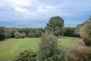 House with terrace, garden & barbeque - Image 2