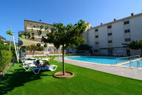 Charmant appartement de vacances avec terrasse et piscine | Proche de la plage - Image 2