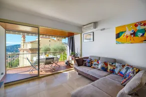Children-friendly flat with fast internet, barbeque & terrace | Sea view | Next to the beach - Image 5