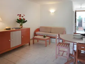 Maison avec barbecue, jardin et terrasse - Image 5