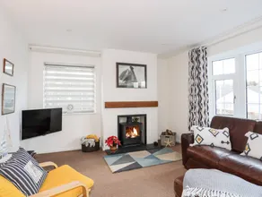 Cottage with garden | Beach view - Image 4