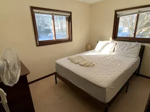 Pet-Friendly, Wonderful Waterfront Family Getaway Cabin with Private Access to Lake Mitchell & Lake Cadillac in Michigan - Image 4