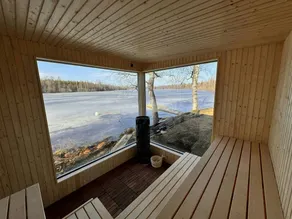 Holiday home with terrace, sauna & garden | Sea view | Perfect for remote work - Image 4