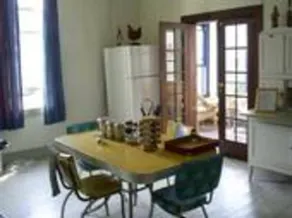 Elk Hostel - Image 5