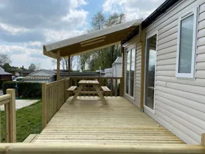Mobile home with terrace & heated pool - Image 5