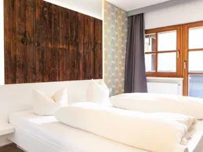 Apartamento vacacional ideal para familias con jardín | Vistas a la montaña | Se admiten mascotas - Image 4