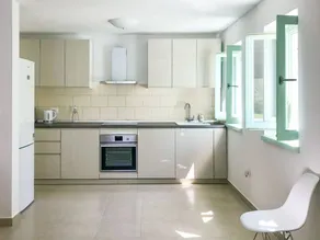House with private pool, terrace & barbecue - Image 5