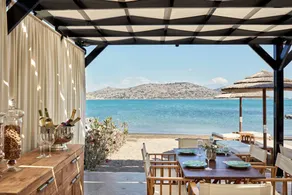 Resort with barbecue, private pool & garden - Image 4