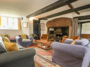 Cottage with garden - Image 3
