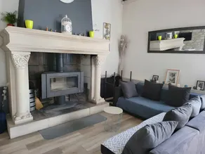 Cottage with terrace, garden & heated pool | City view - Image 5