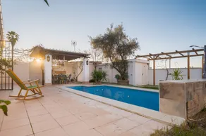 Holiday Home with Private Pool and A/C near Seville - Image 2