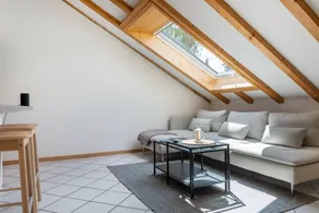 Holiday Apartment 'Enjoy Mal' with Shared Garden, Balcony, and Wi-Fi - Image 5
