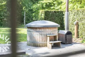 Child-friendly house with sauna, hot tub & terrace - Image 2