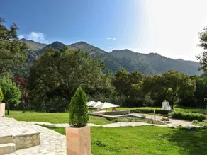 Holiday home with garden, terrace & barbecue | Mountain view - Image 3