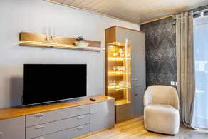 Holiday apartment with garden, barbecue & terrace | Garden view - Image 3