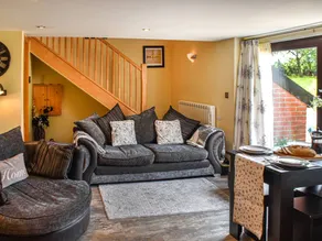 Pottles Cottage - Image 3