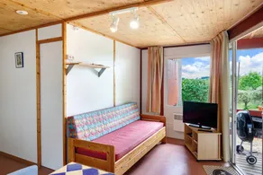 Holiday home with terrace, garden & heated pool | Garden view - Image 4