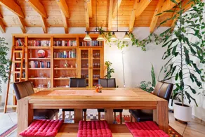 Apartment 'Ferienwohnung am Rosenberg' mit Gemeinschaftsgarten, WLAN und Klimaanlage - Image 4