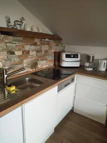 Apartment with garden, barbeque & terrace - Image 3