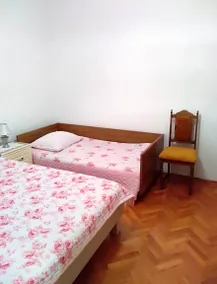 Beautiful private room with barbecue, garden & terrace | Sea view - Image 3