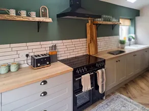 Family-oriented cottage with garden | River view | Pet-friendly - Image 5