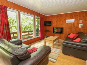 Fantastico cottage adatto alle famiglie con giardino | Ammette cani - Image 2