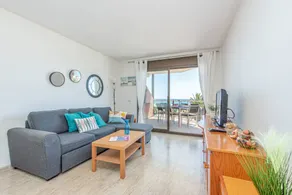Appartement avec piscine, terrasse et jardin - Image 3