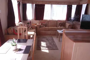 Family-oriented cabin with pool, garden & barbeque | Beach view | Next to the beach | Pets are welcome - Image 5