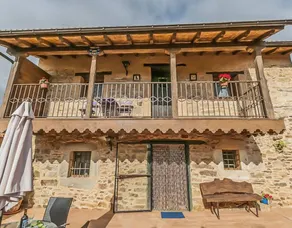 Maison avec barbecue, internet haut débit et terrasse | Vue montagne - Image 2
