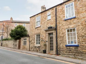 Cottage with terrace - Image 3