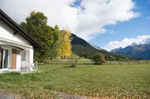 Ferienhaus mit Grill, Garten und Terrasse - Image 5