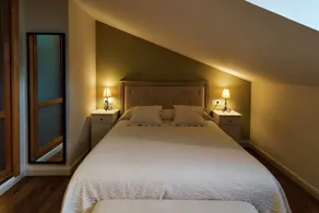 Charming dedicated room with pool, sauna & garden | Pet-friendly - Image 2